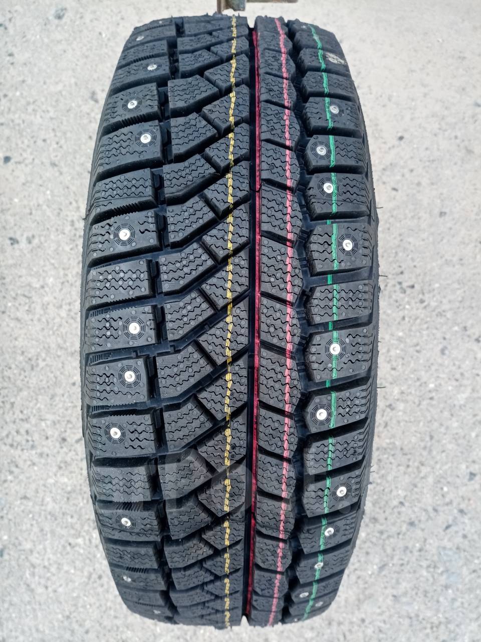 Viatti 175/70Р14 V-522 шип.